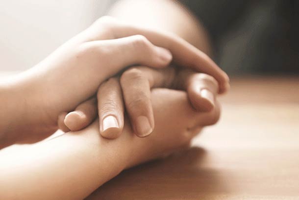 How to Support a Friend Who Is Grieving