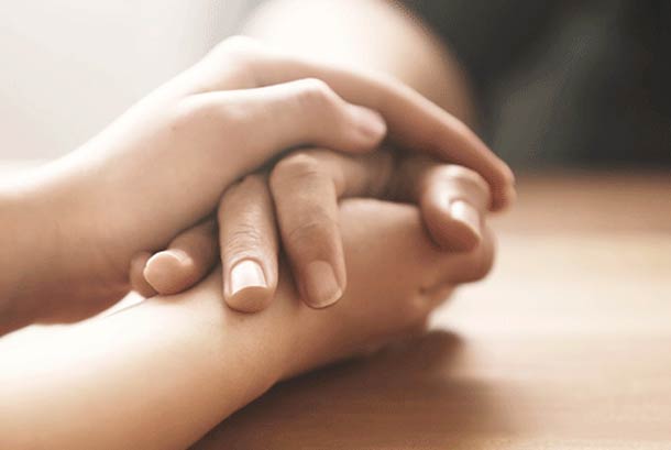 How to Support a Friend Who Is Grieving, Summerlin Hospital, Las Vegas, NV.